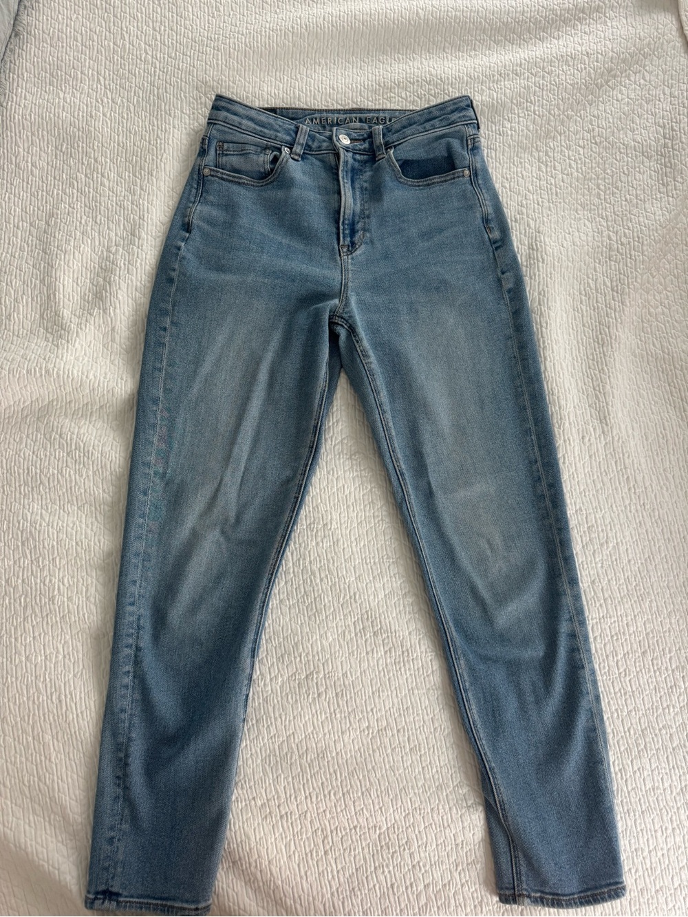 American Eagle Outfitters High-Rise Blue Women's Jeans